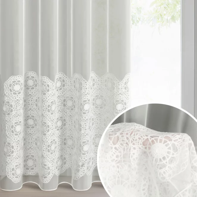Firana kolor naturalny z tkaniny typu peru zdobiona aplikacją 140x250 cm przelotka - LIZA