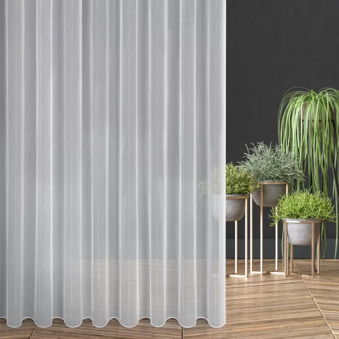 Firana szyta na flexach kremowo brązowa w stylu eko, z efektem deszczyku, zdobiona pionowymi paseczkami, wykończona obciążnikiem