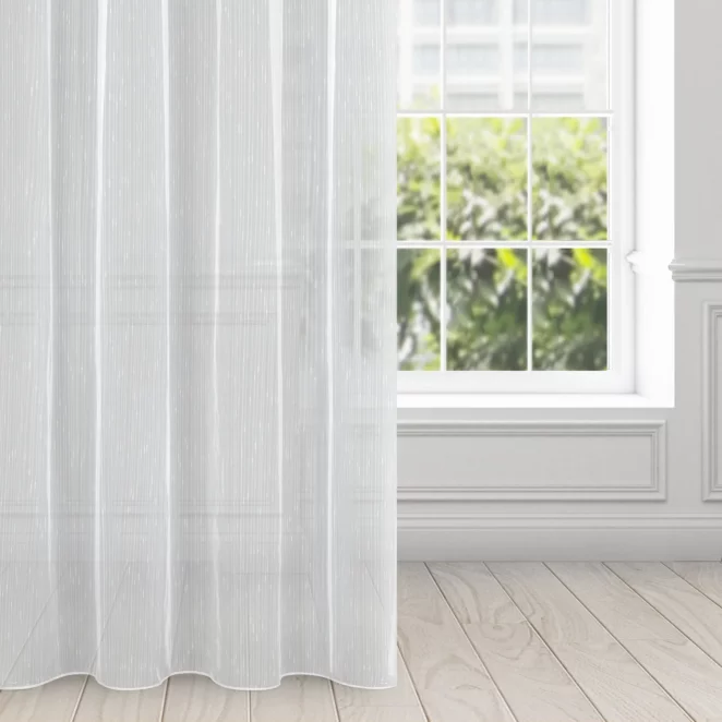 Firana biała z delikatnymi prążkami i efektem deszczyku 140x270 cm taśma PILAR