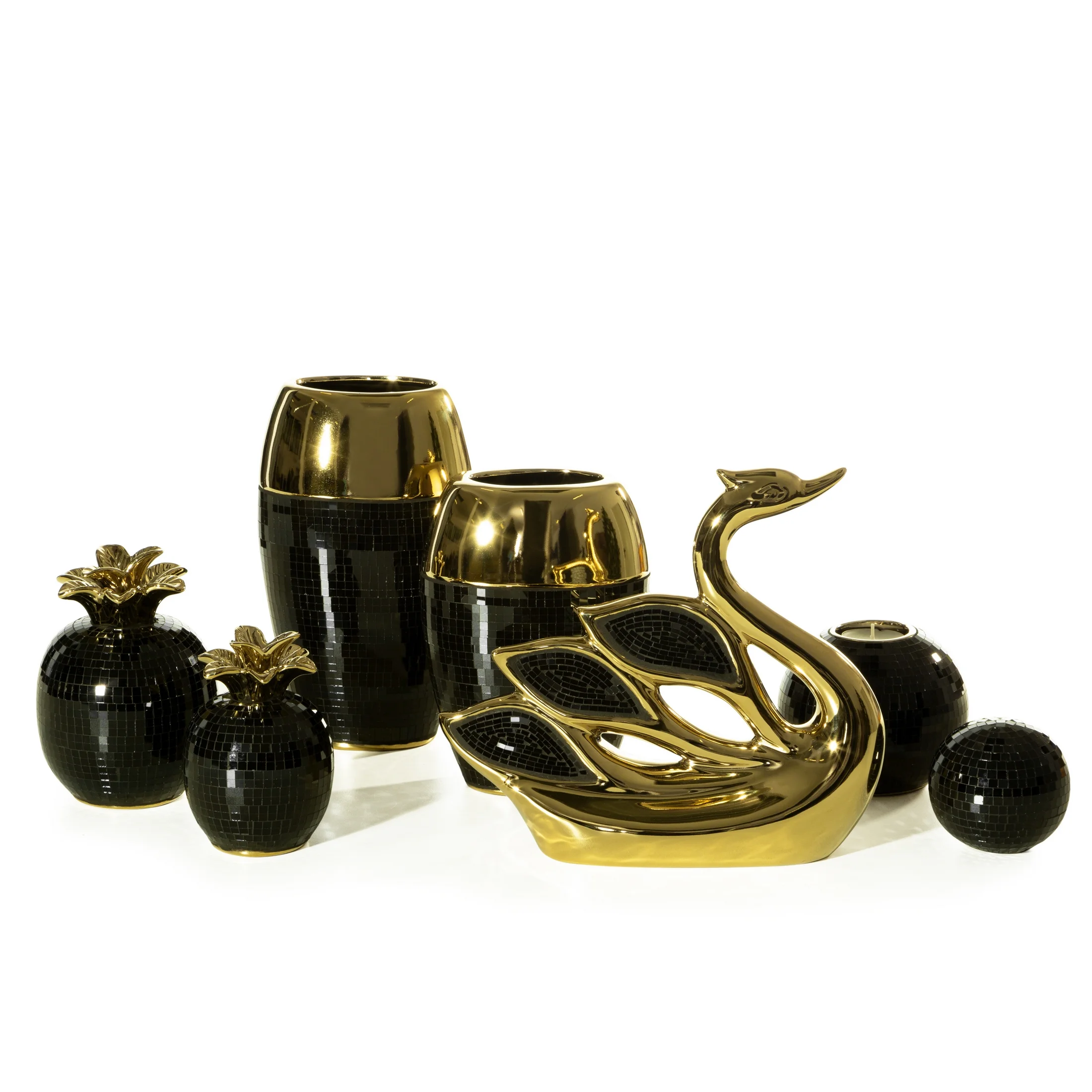 Wazon ceramiczny dekorowany lusterkami