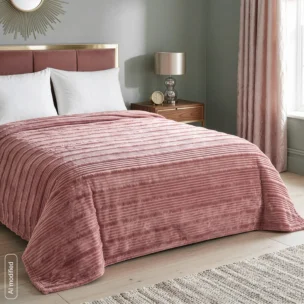 Koc 150x200 cm ciemnoróżowy, typu flano z wzorem 3D NINA