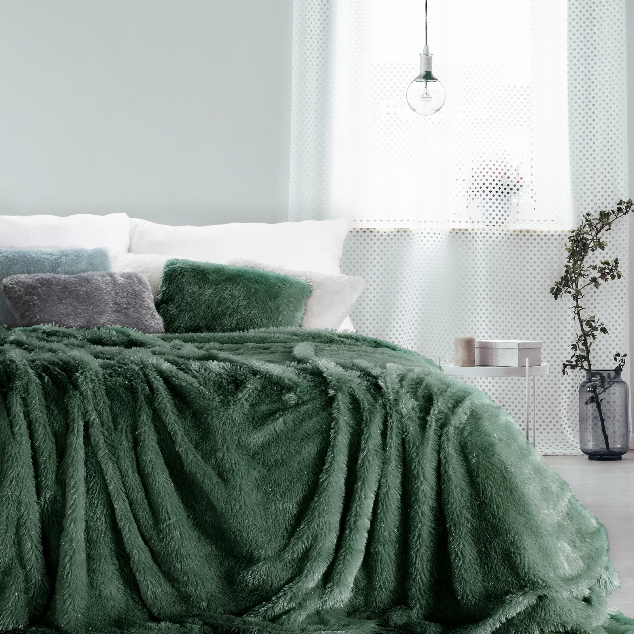Koc o strukturze miękkiego futra 150x200 cm ciemnozielony TIFANY 1 Design 91