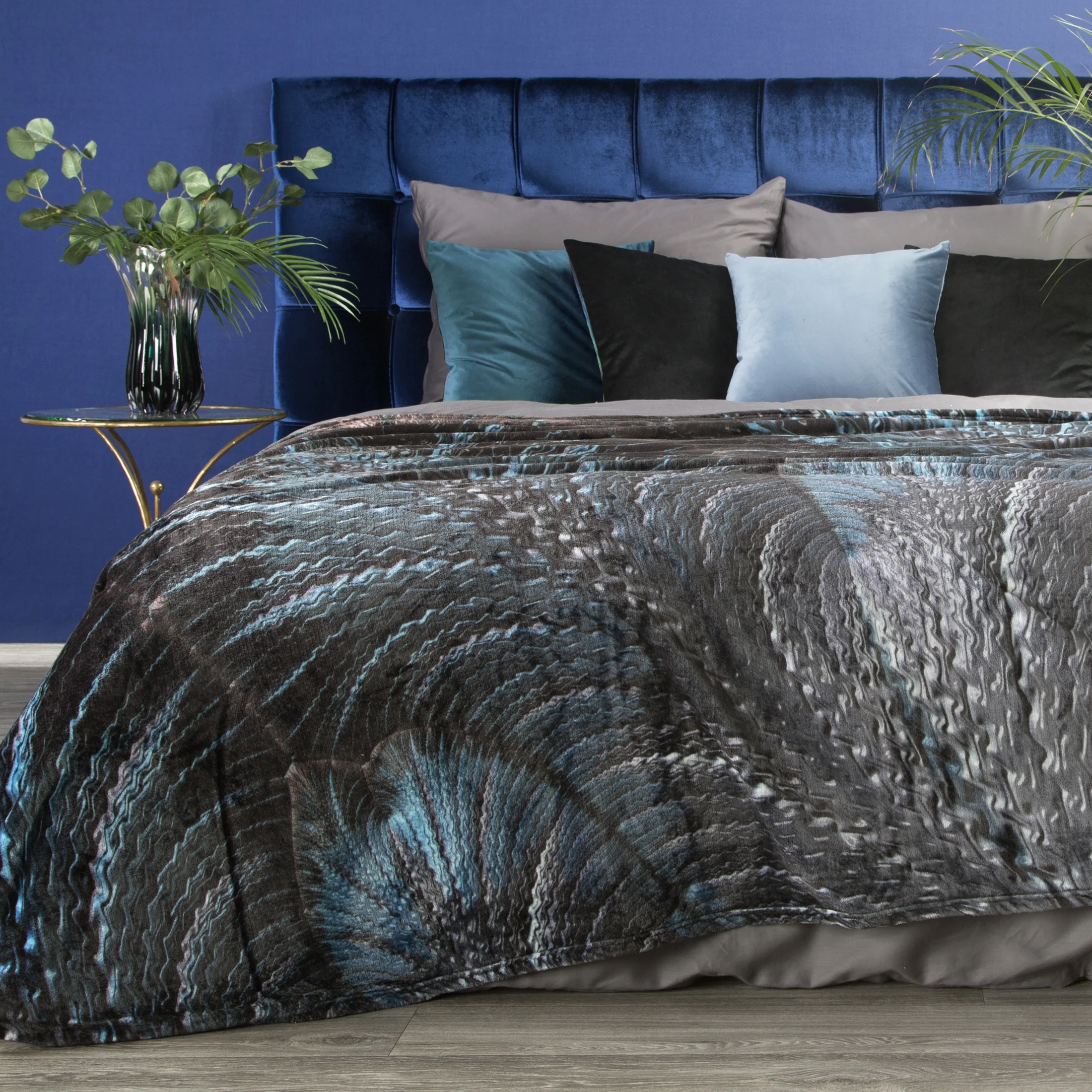 Koc flano 150x200 cm czarno, niebieski z fantazyjnym nadrukiem z efektem 3D ALLI