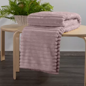 Koc flano 200x220 cm pudrowy róż zdobiony wytłaczanym wzorem z efektem 3D SOFT Design 91