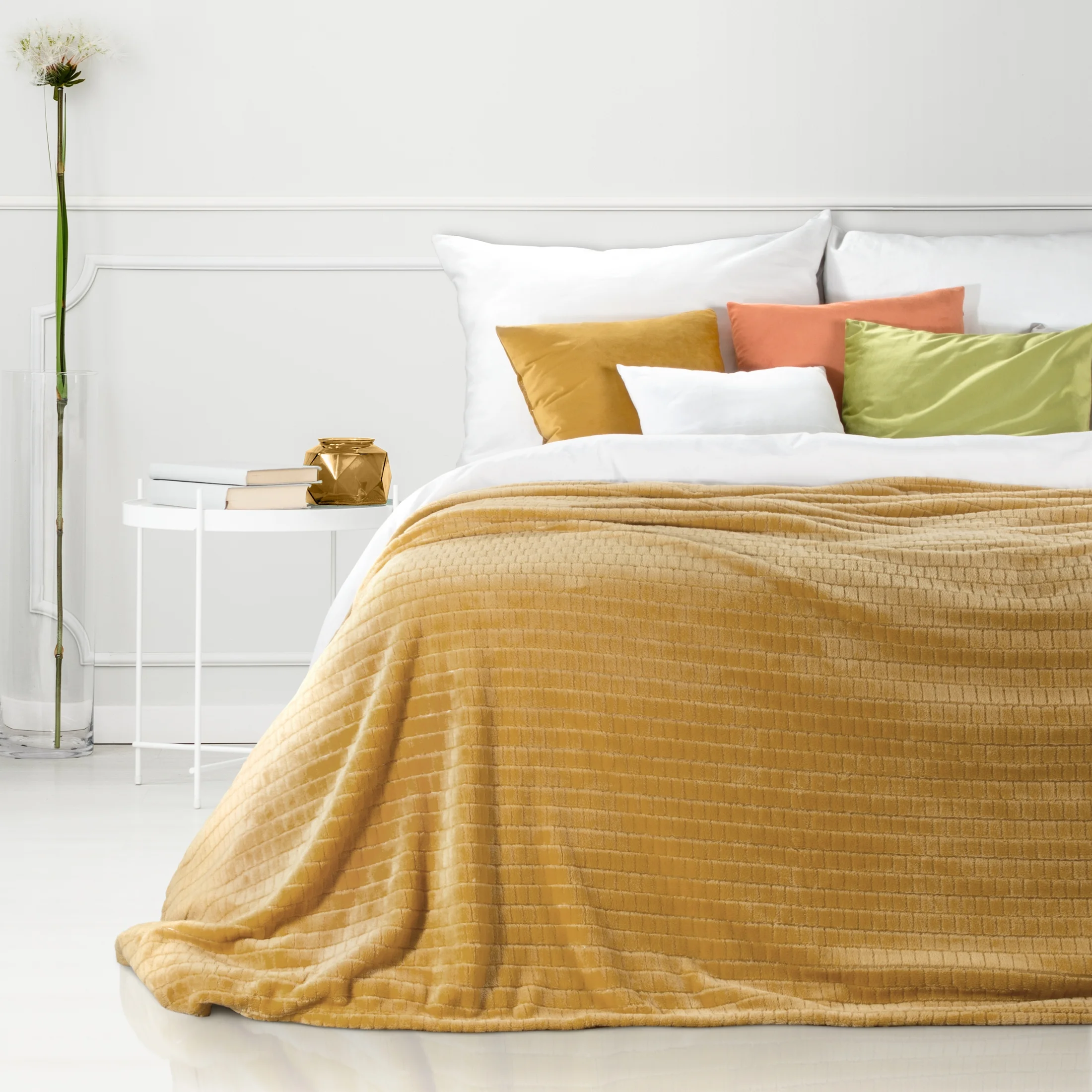 DESIGN 91 Koc CINDY 2 miękki i miły w dotyku z wytłaczanym wzorem w kosteczkę