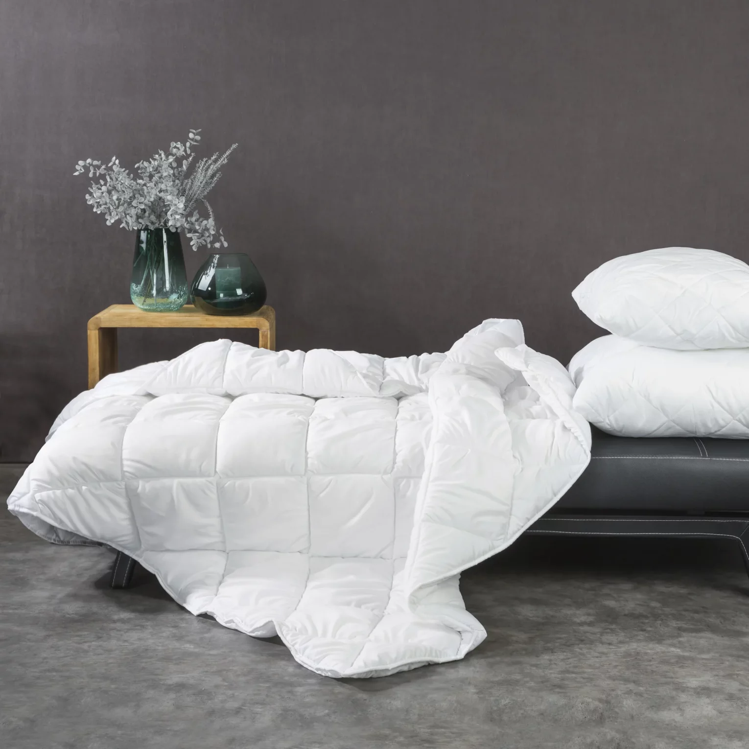 Kołdra zimowa  antyalergiczna, termozgrzewana DESIGN 91 BASIC COLLECTION