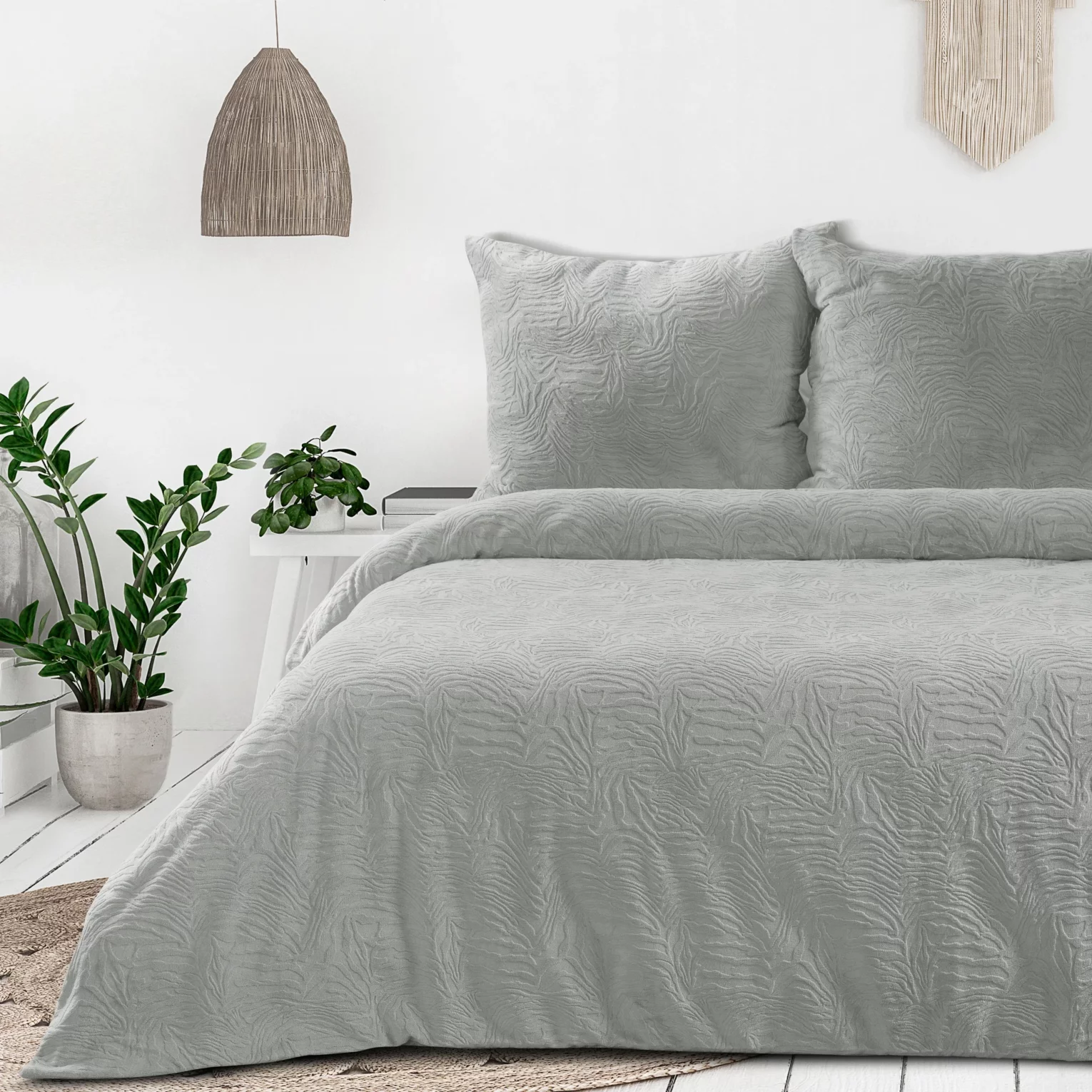 Pościel welwetowa 220x200 cm komplet 3 częściowy kolor srebrny z wytłaczanym wzorem FLANO