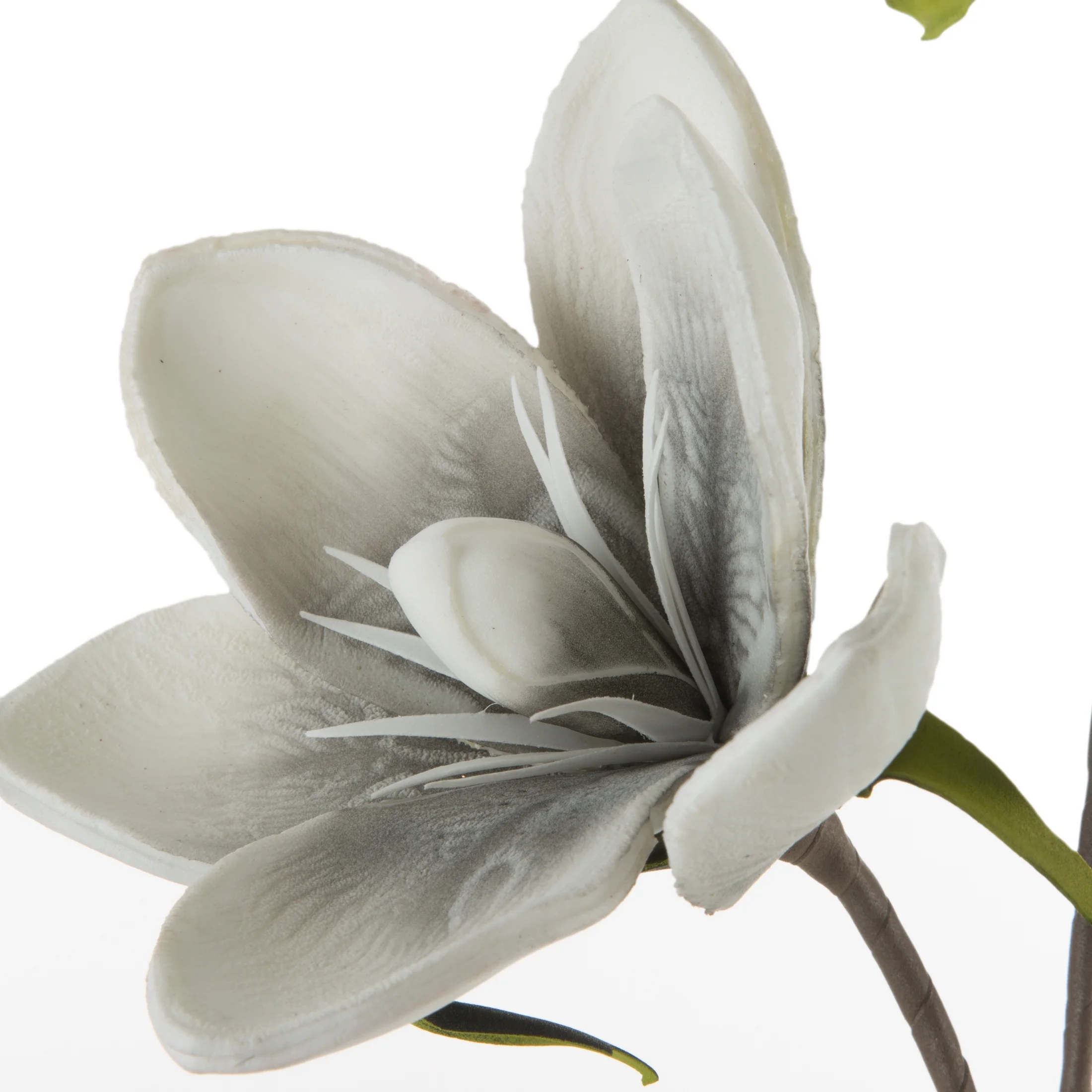 Kwiat sztuczny magnolii popielato, biały z pianki foamirian 70 cm