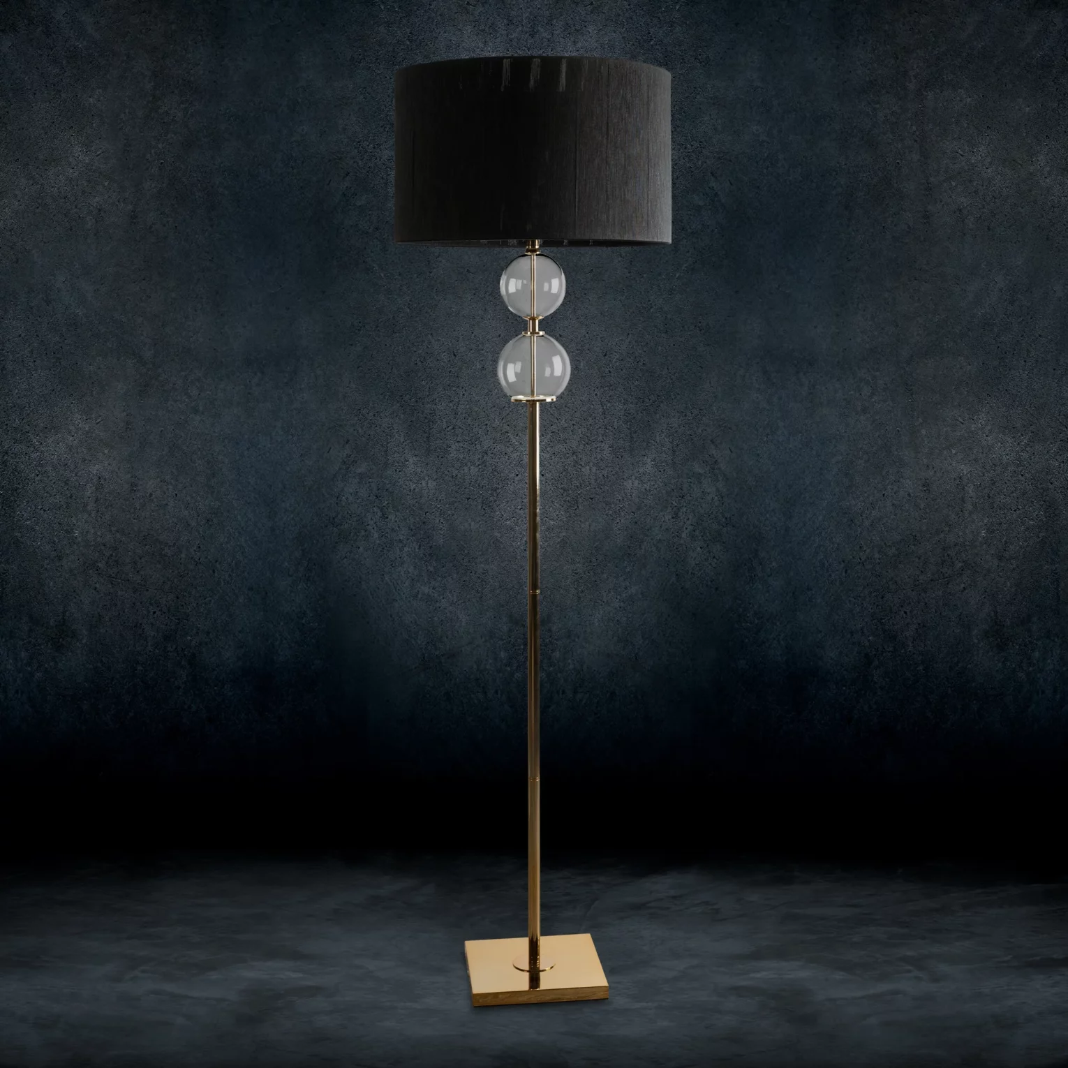 Lampa stojąca do pokoju czarno, złota na podstawie łączącej szkło metal i abażur z matowej nici 50 x 167 cm ARIANA