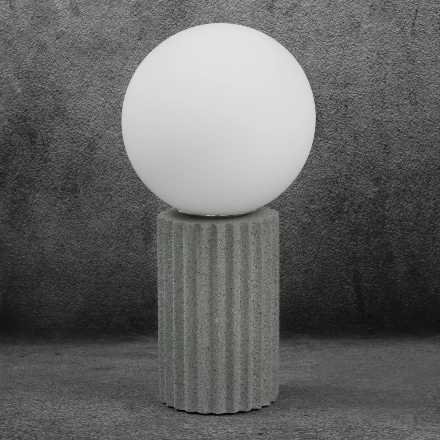 Lampa stołowa nocna biało, popielata na podstawie z betonu 16x40 cm ASPEN