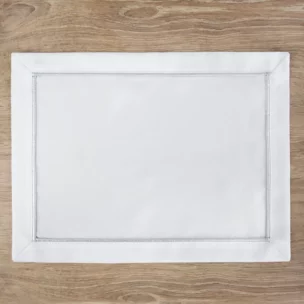 Komplet podkładek 4 szt 30x40 cm białych MADELE ze srebrną lamówką