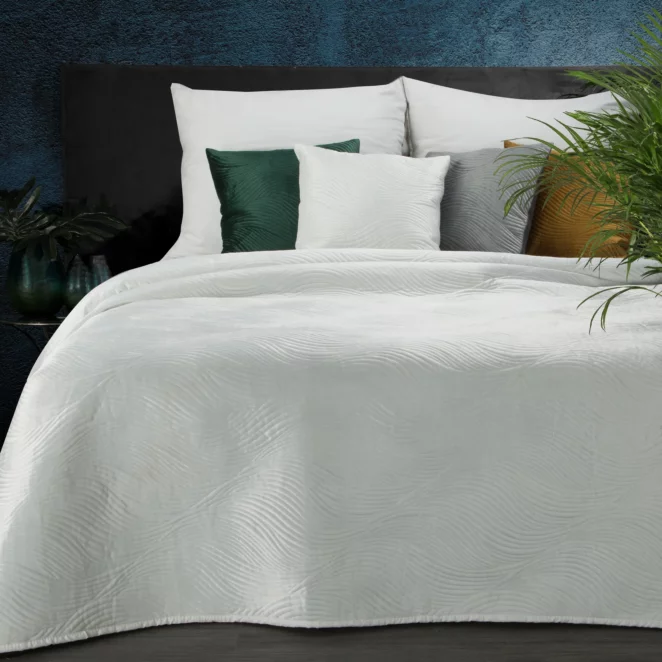 Narzuta welwetowa biała 170x210 cm pikowana RIA 5 EUROFIRANY PREMIUM