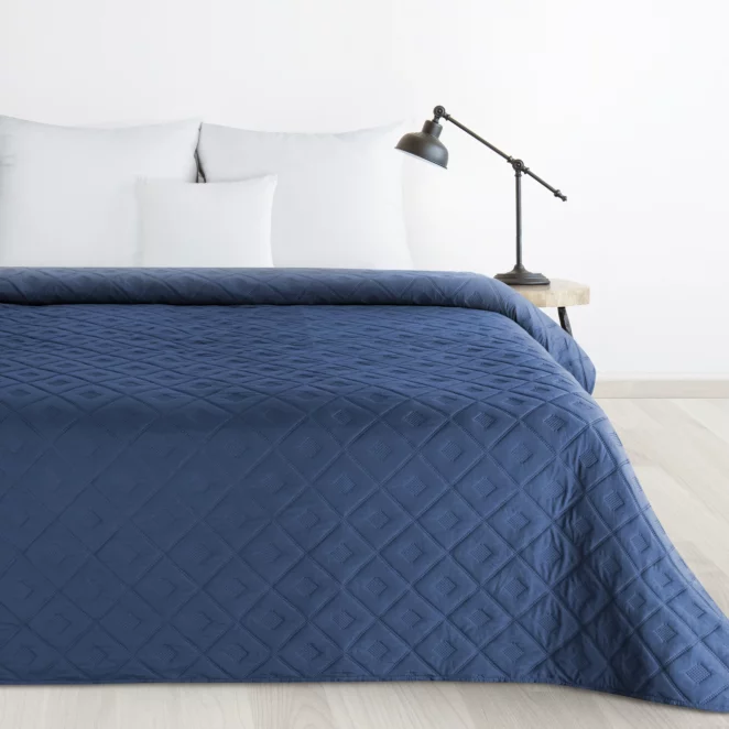 Narzuta granatowa 200x220 cm z geometrycznym wzorem wykonana techniką hot press ALARA 6 Design 91