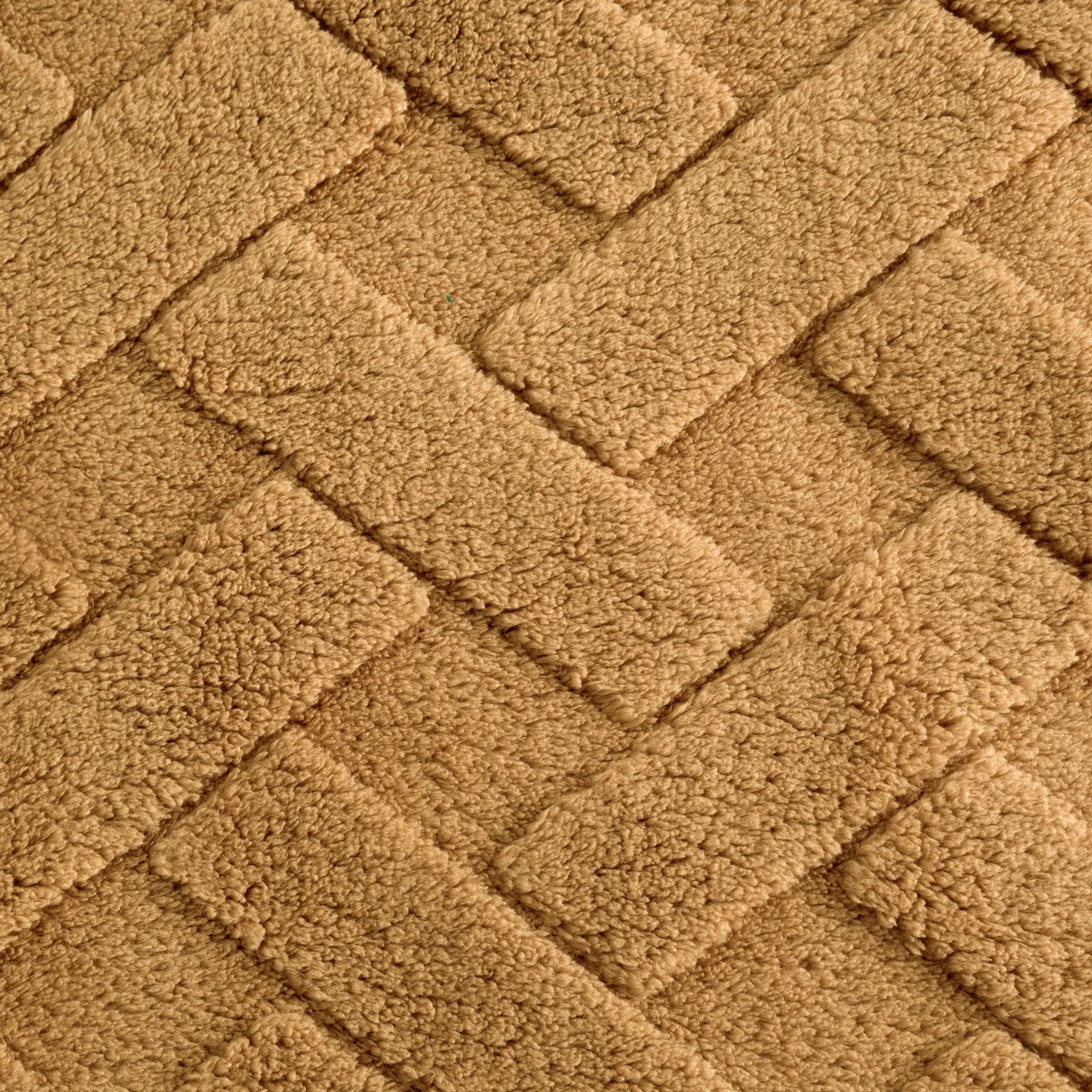 Narzuta na fotel-koc flano 70x160 cm miodowa zdobiona wytłaczanym wzorem CARO Design 91