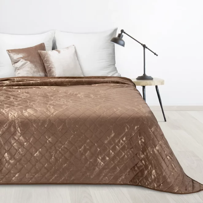 Narzuta welwetowa jasnobrązowo, złota 170x210 cm z welwetu zdobiona wzorem marmuru LUIZ 6 Design 91