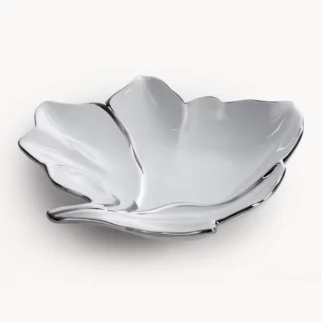 Patera ceramiczna dekoracyjna biało-srebrna w kształcie liścia 25x24x5 cm NERIS 03