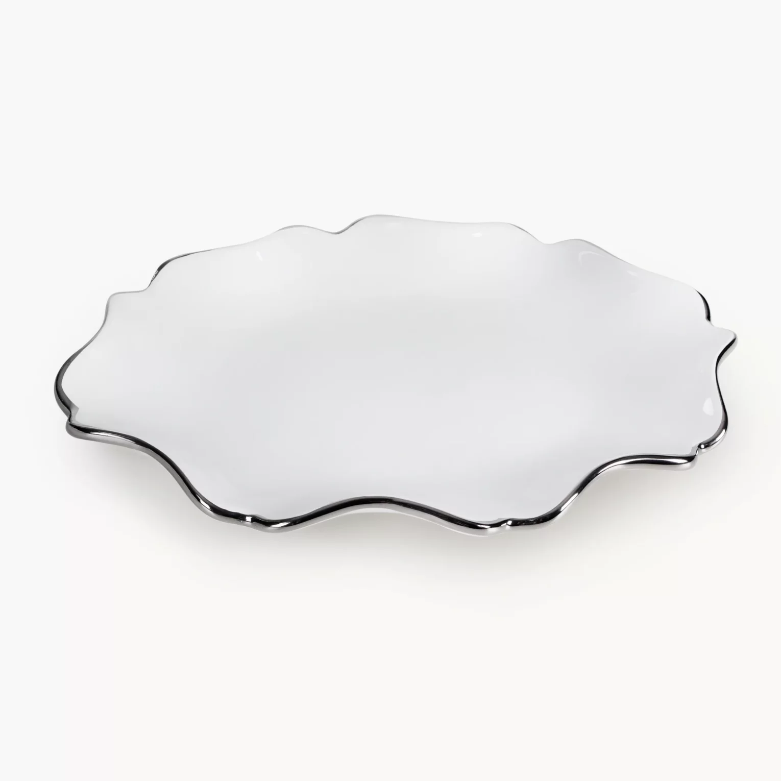 Patera ceramiczna dekoracyjna biało-srebrna  z falującymi brzegami 25x18x3 cm AUREN 2