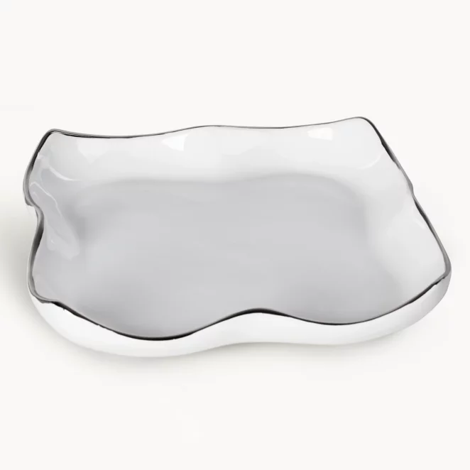 Patera ceramiczna dekoracyjna biało-srebrna z falującymi brzegami 25x25x6 cm TONY