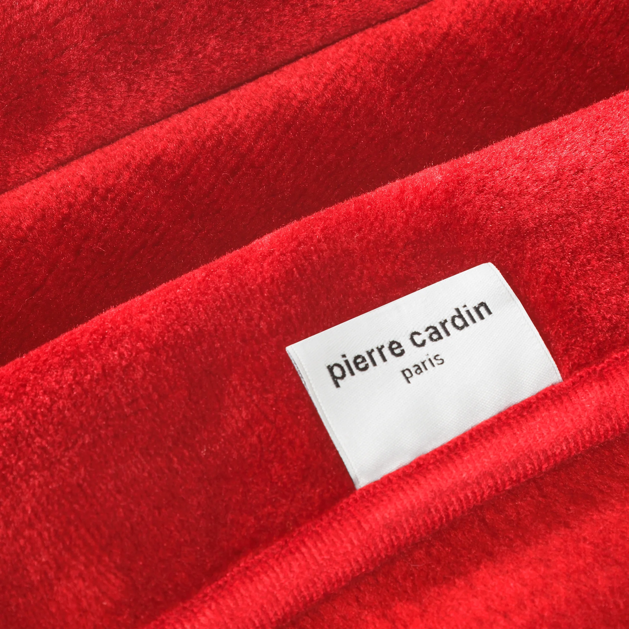 PIERRE CARDIN koc akrylowy CLARA z haftowanym logo