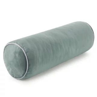 Poduszka dekoracyjna wałek 15 x 45 cm welwetowa ciemnomiętowa zdobiony kontrastującą lamówką GAJA