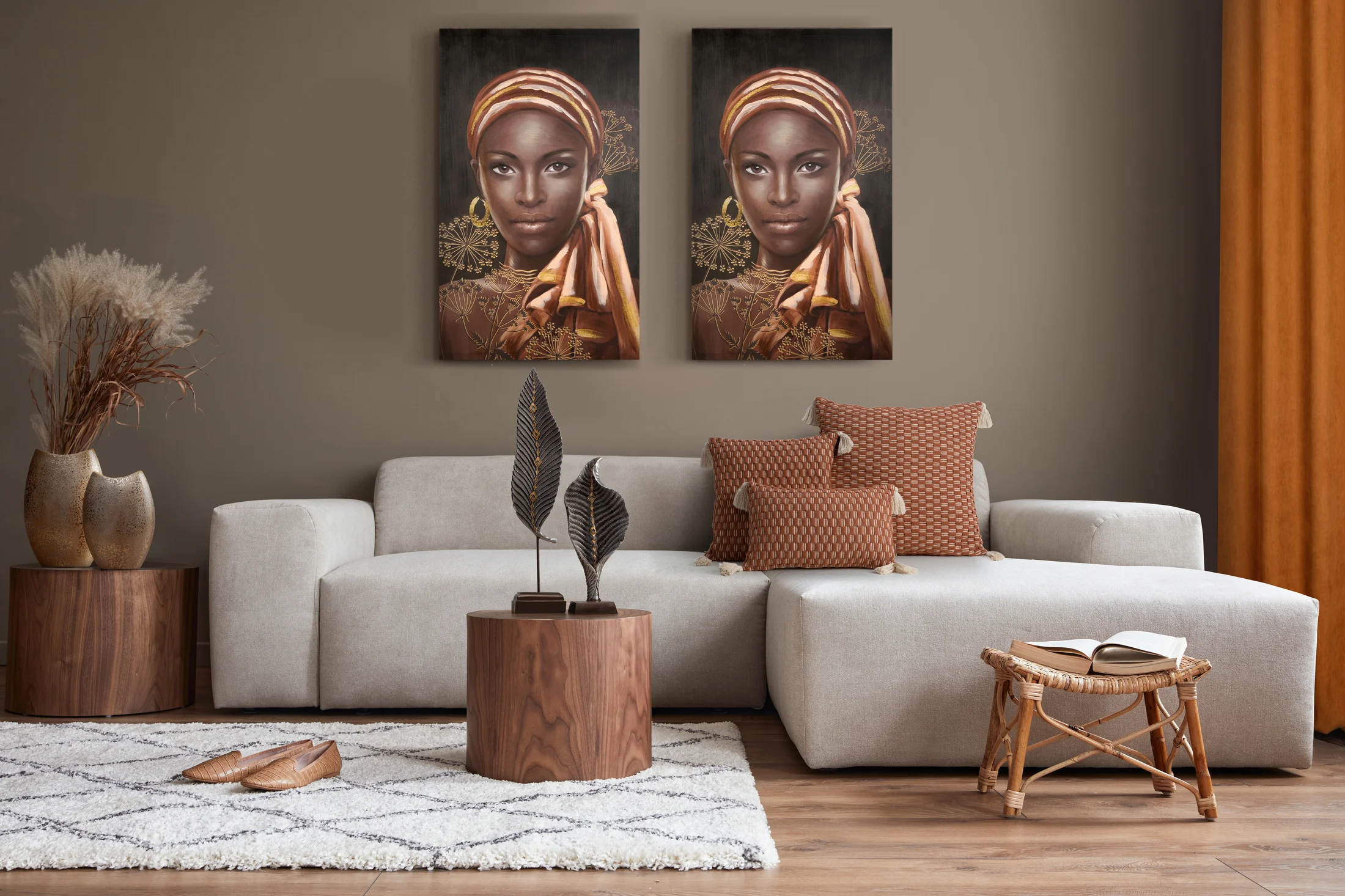 TERRA COLLECTION Poszewka MOROCCO z grubej tkaniny bawełnianej zdobiona chwostami na rogach