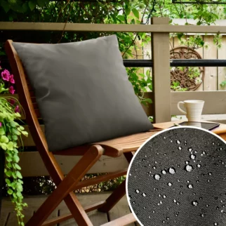 Poszewka na poduszkę 45x45 cm z gładkiej tkaniny wodoodpornej grafitowa idealna do ogrodu i na taras GARDEN