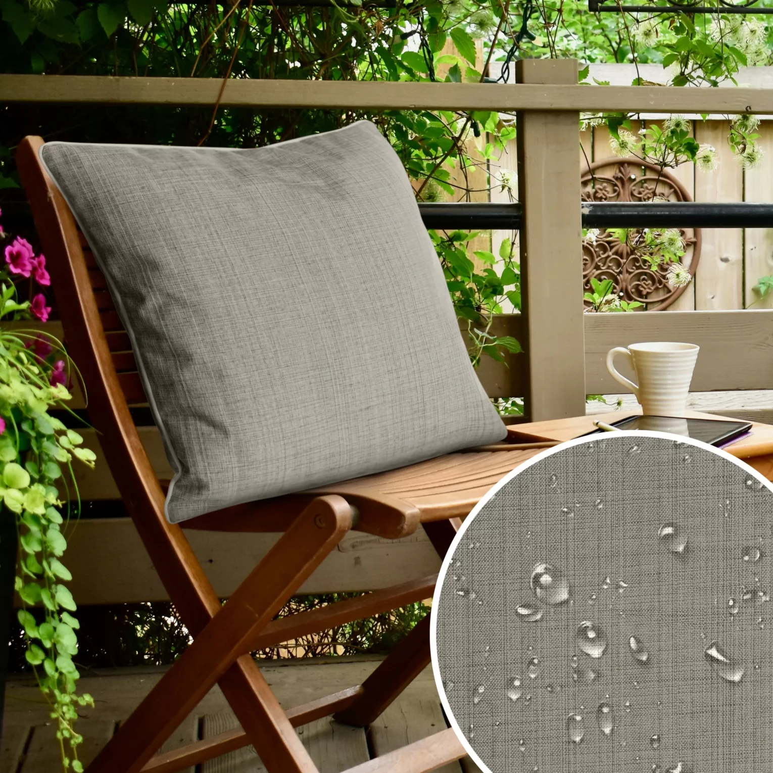 Poszewka na poduszkę 45x45 cm z gładkiej tkaniny wodoodpornej beżowa idealna do ogrodu i na taras GARDEN 3