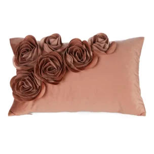 Poszewka na poduszkę 30x50 cm ruda welwetowa zdobiona trójwymiarowymi różami  FLORES1