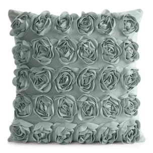 Poszewka na poduszkę 45 x 45 cm z welwetu kolor miętowy zdobiona 3D aplikacją róż ROSES Eva Minge