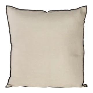 Poszewka na poduszkę 45x45 cm z naturalnej lnianej tkaniny obszyta czarną nicią beżowa LEN