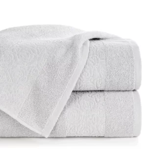 Ręcznik kąpielowy 50x90 cm bawełniany kolor srebrny zdobiony wytłaczanym motywem róż z dodatkiem błyszczącej nici IRIS