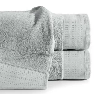 Ręcznik kąpielowy 50x90 cm bawełniany kolor stalowy z żakardową bordiurą z drobnymi punkcikami 480 g/m2 STELLA