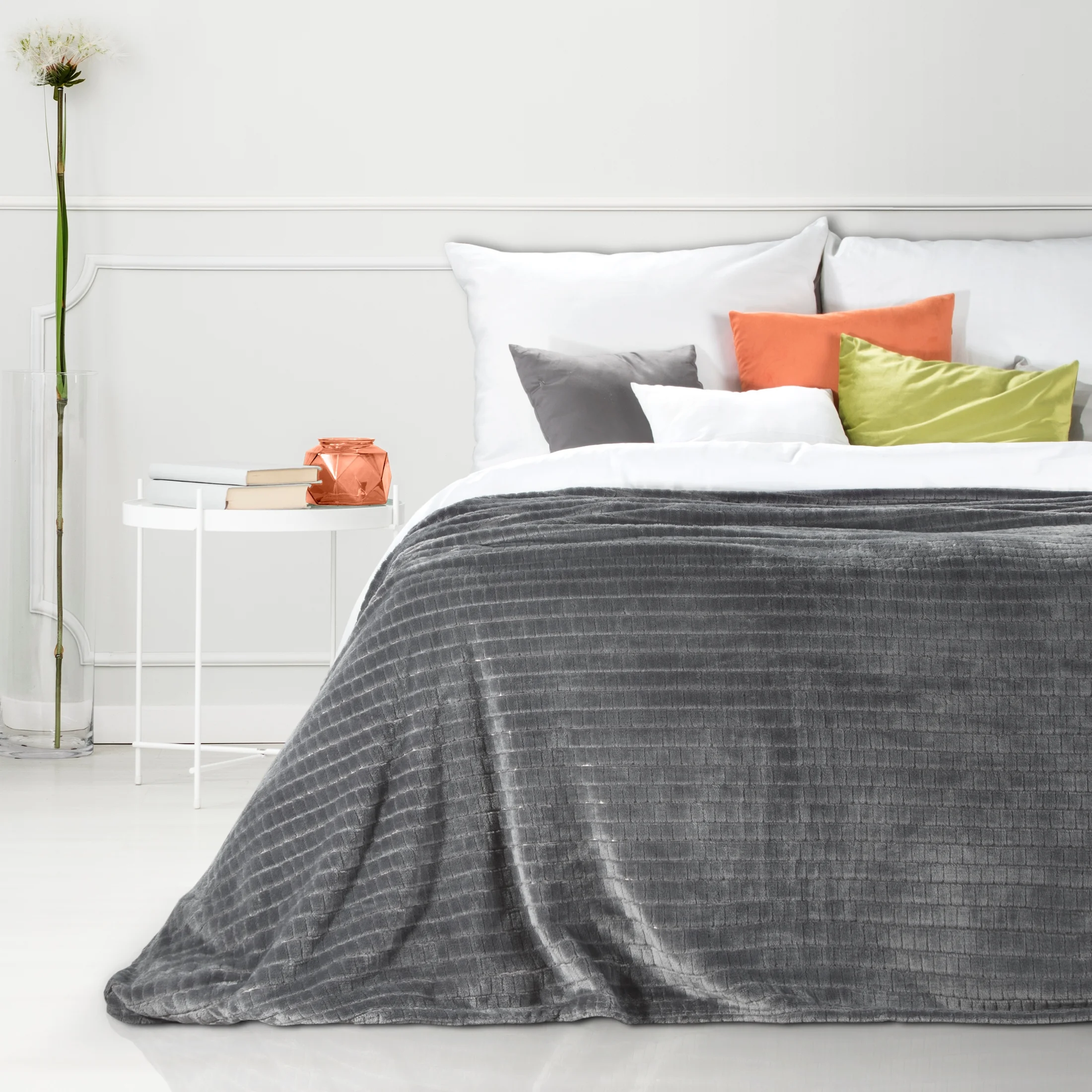 DESIGN 91 Koc CINDY 2 miękki i miły w dotyku z wytłaczanym wzorem w kosteczkę