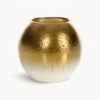 Świecznik ceramiczny kremowo-złoty  łączący fakturę granitu z lśniącą powierzchnią 8x8x8 cm MAX 1