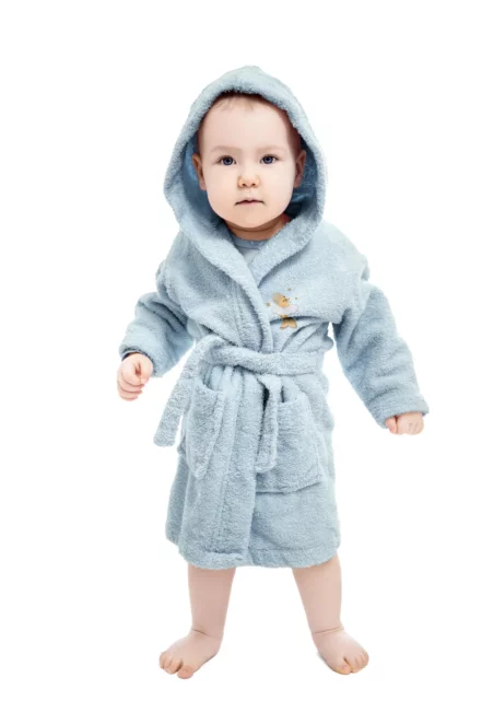 Miękki szlafrok dziecięcy BABY z haftem żyrafy 4-6 lata