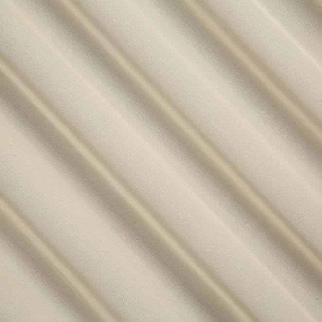 R217/9 Firana szyta na taśmie 5 cm ciemnokremowa z delikatnej połyskującej tkaniny o strukturze deszczyku wykończonej obciążnikiem