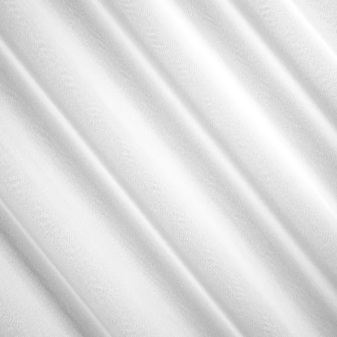 R224/5 Firana szyta na taśmie 5 cm biała z matowej tkaniny o charakterystycznym jodełkowym wzorze, wykończona obciążnikiem