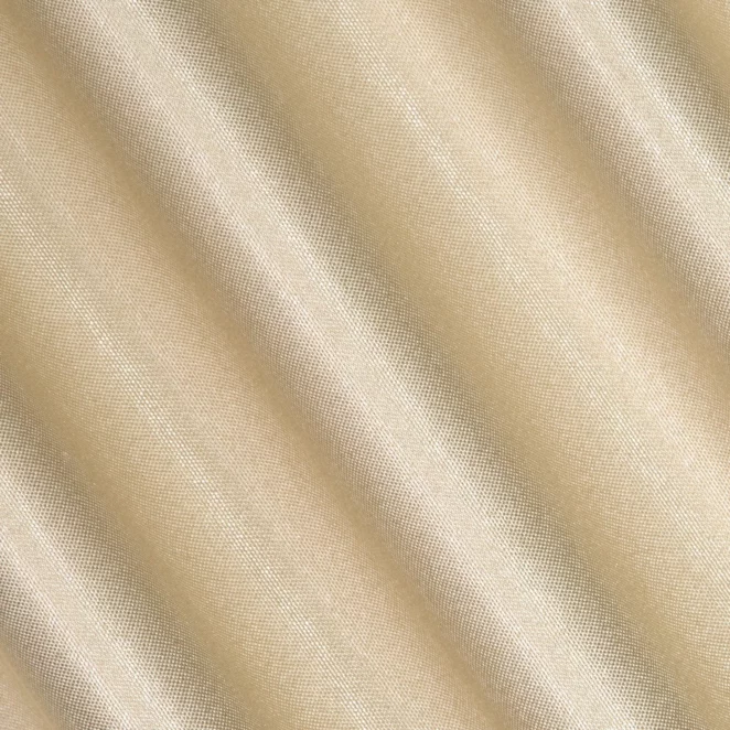 P239/1 Zasłona szyta na taśmie 5 cm beżowa z gładkiej, zaciemniającej tkaniny z wyraźnym splotem