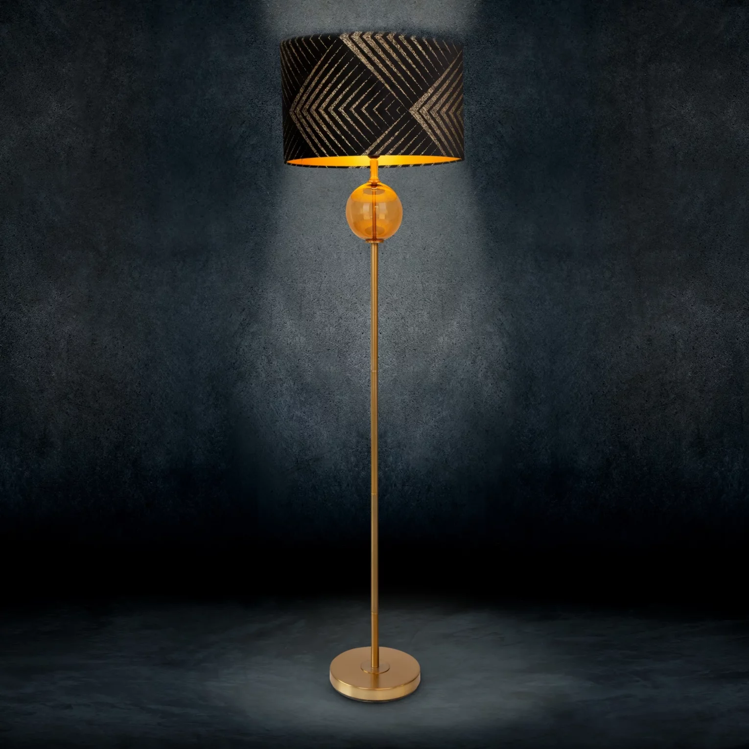 LIMITED COLLECTION Lampa stojąca VICTORIA 2 z podstawą łączącą szkło i metal oraz welwetowy abażur