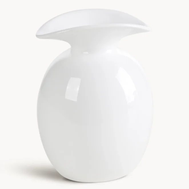 Wazon dekoracyjny biały o minimalistycznej formie 15x13x21 cm SONIA