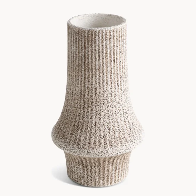 Wazon dekoracyjny kremowo-popielaty zdobiony wyrazistym tłoczonym wzorem 14x25 cm KARLI