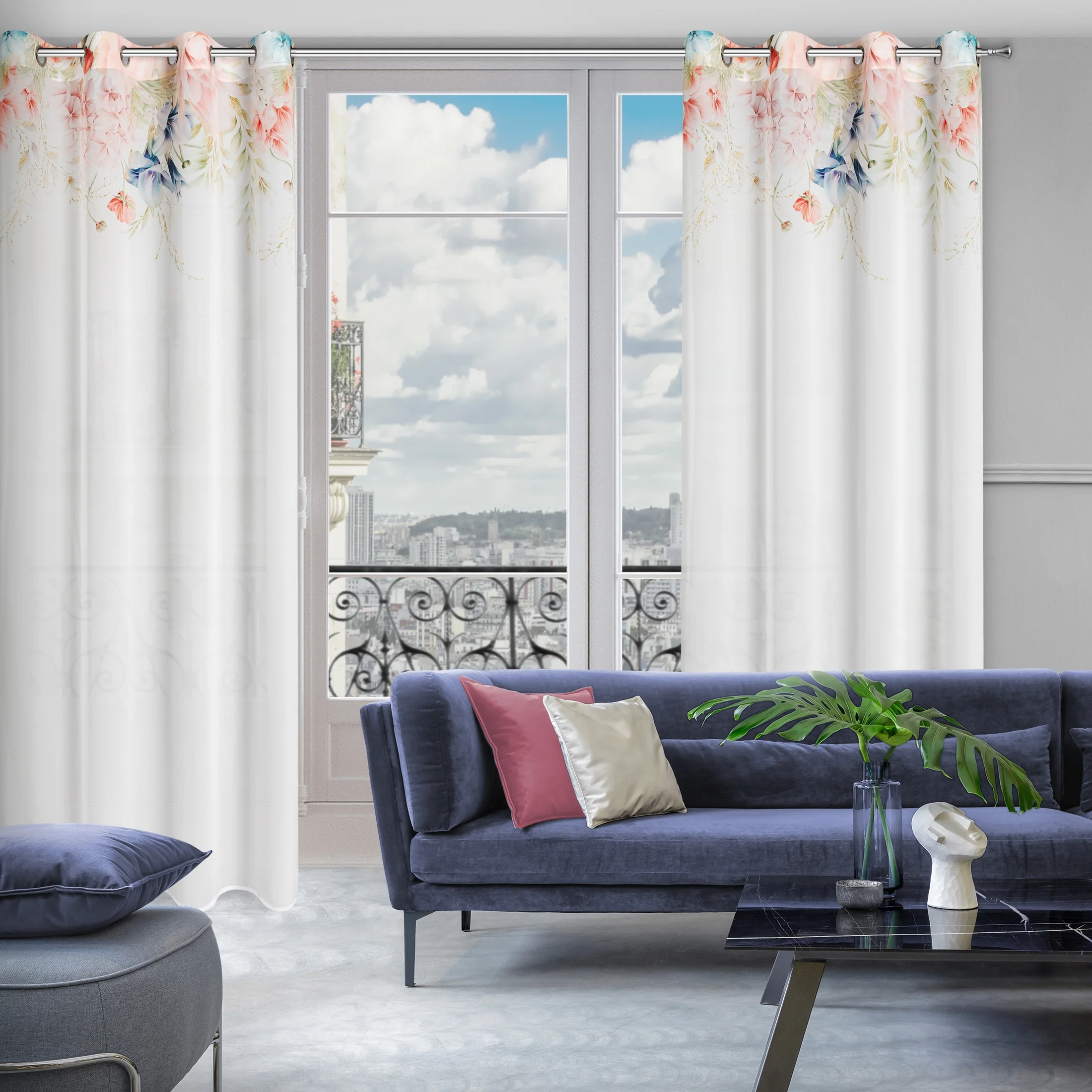 Zasłona biało, różowa zdobiona wzorem botanicznym z etaminy 135x250 przelotka - ARLENA