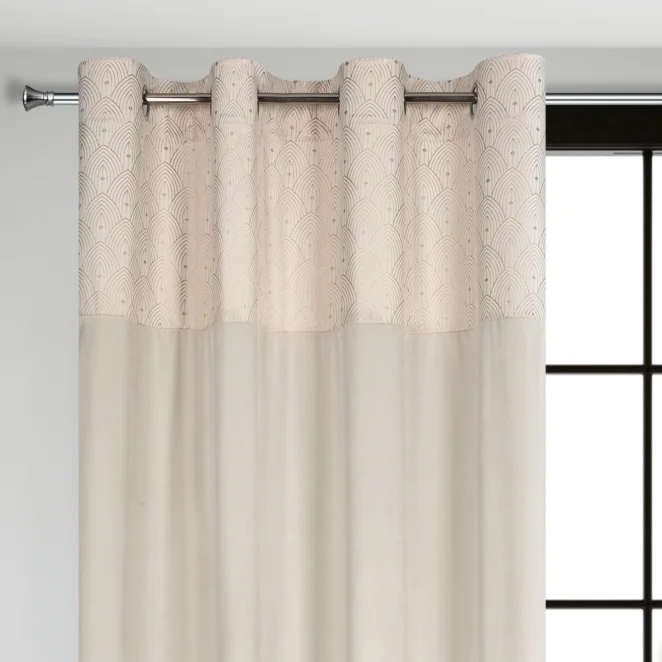 Zasłona kremowa z aplikacją z błyszczącego welwetu 140x250 cm przelotka - AGNES - Design 91