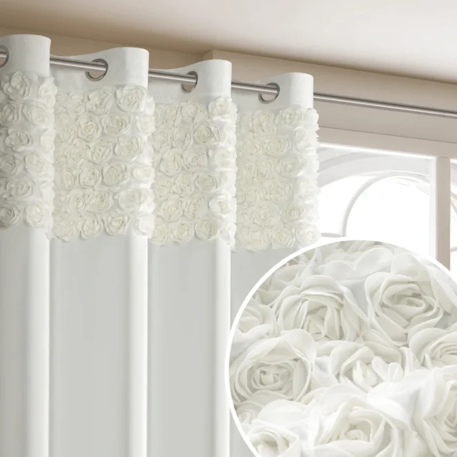 Zasłona kremowa z welwetu zdobiona aplikacją 3D róż 140x250 cm przelotka - ROSES Eva Minge