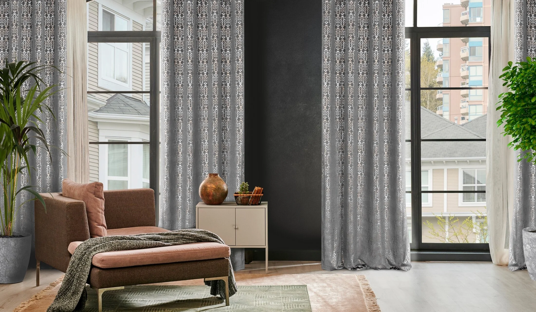 Zasłona stalowa ze złotym wzorem z welwetu 140x250 cm przelotka - LAURA