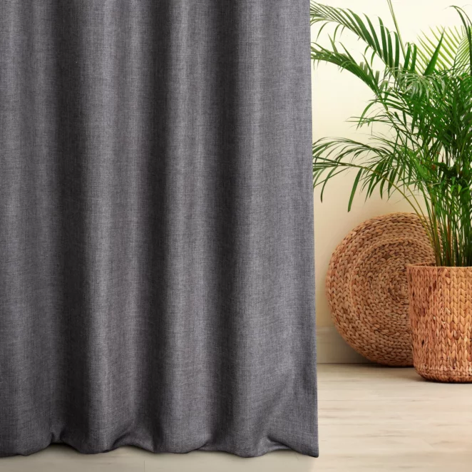 Zasłona szyta na flexach LOVELY grafitowa z widocznym ozdobnym splotem, o naturalnym charakterze