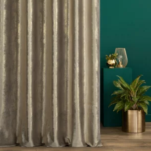 Zasłona szyta na taśmie 8 cm ciemnobeżowo szampańska z welwetowej tkaniny z błyszczącym nadrukiem