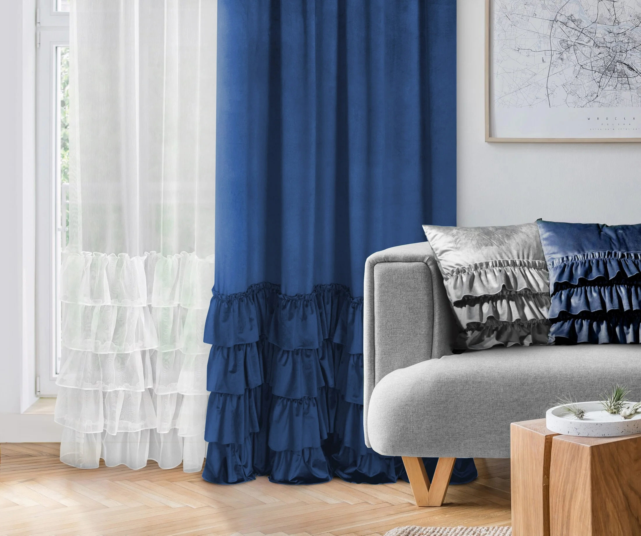 Zasłona welwetowa granatowa zdobiona falbanami 140x250 przelotka - CHARLOTTE 1